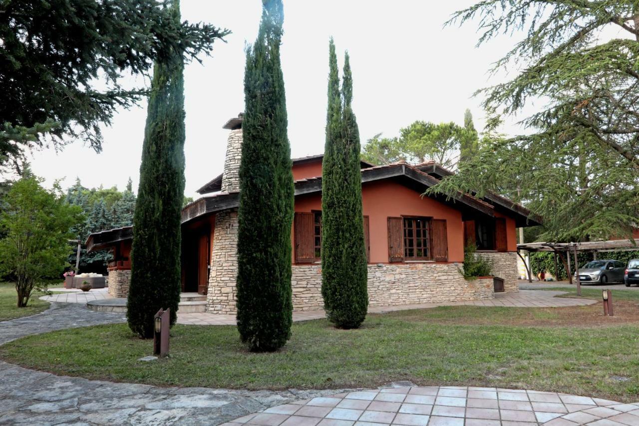 蒙特堡I Lari Castel Del Monte住宿加早餐旅馆 外观 照片