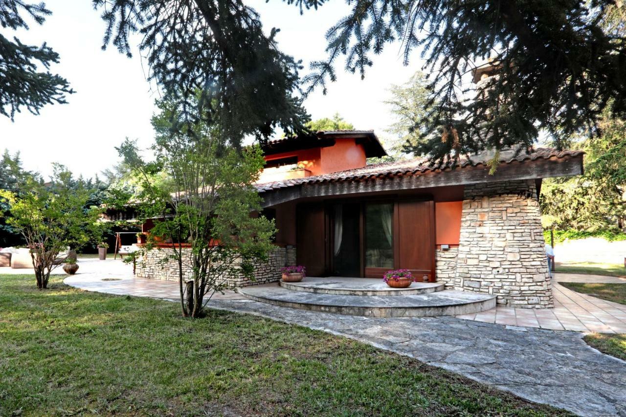 蒙特堡I Lari Castel Del Monte住宿加早餐旅馆 外观 照片